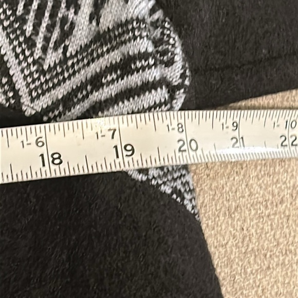 GREIGER COLLECTION WOOL VINTAGE ZIP UP SWEATER SIZE 40 - Picture 13 of 13